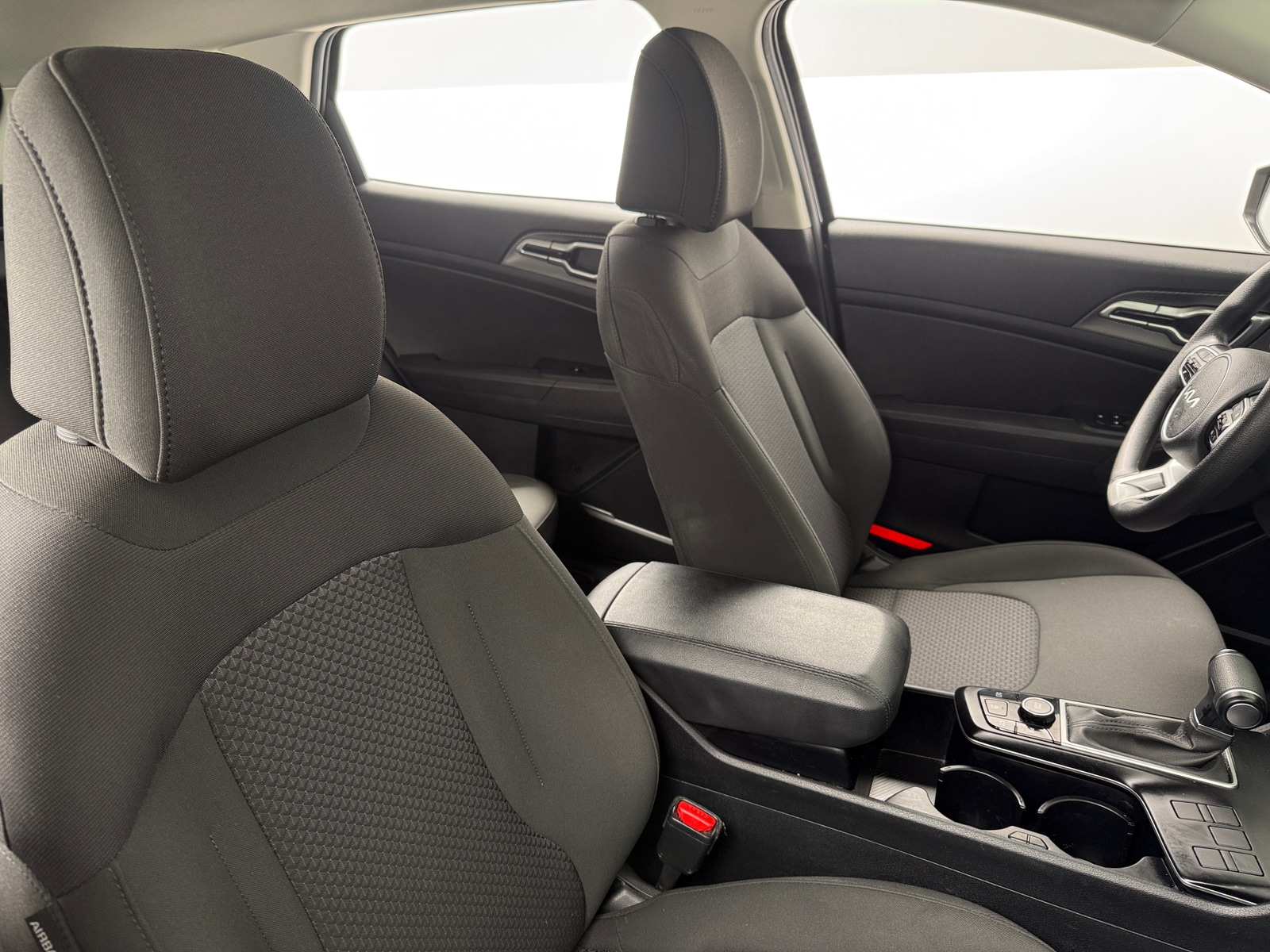 Thumbnail: 2025 Kia Sportage - 2