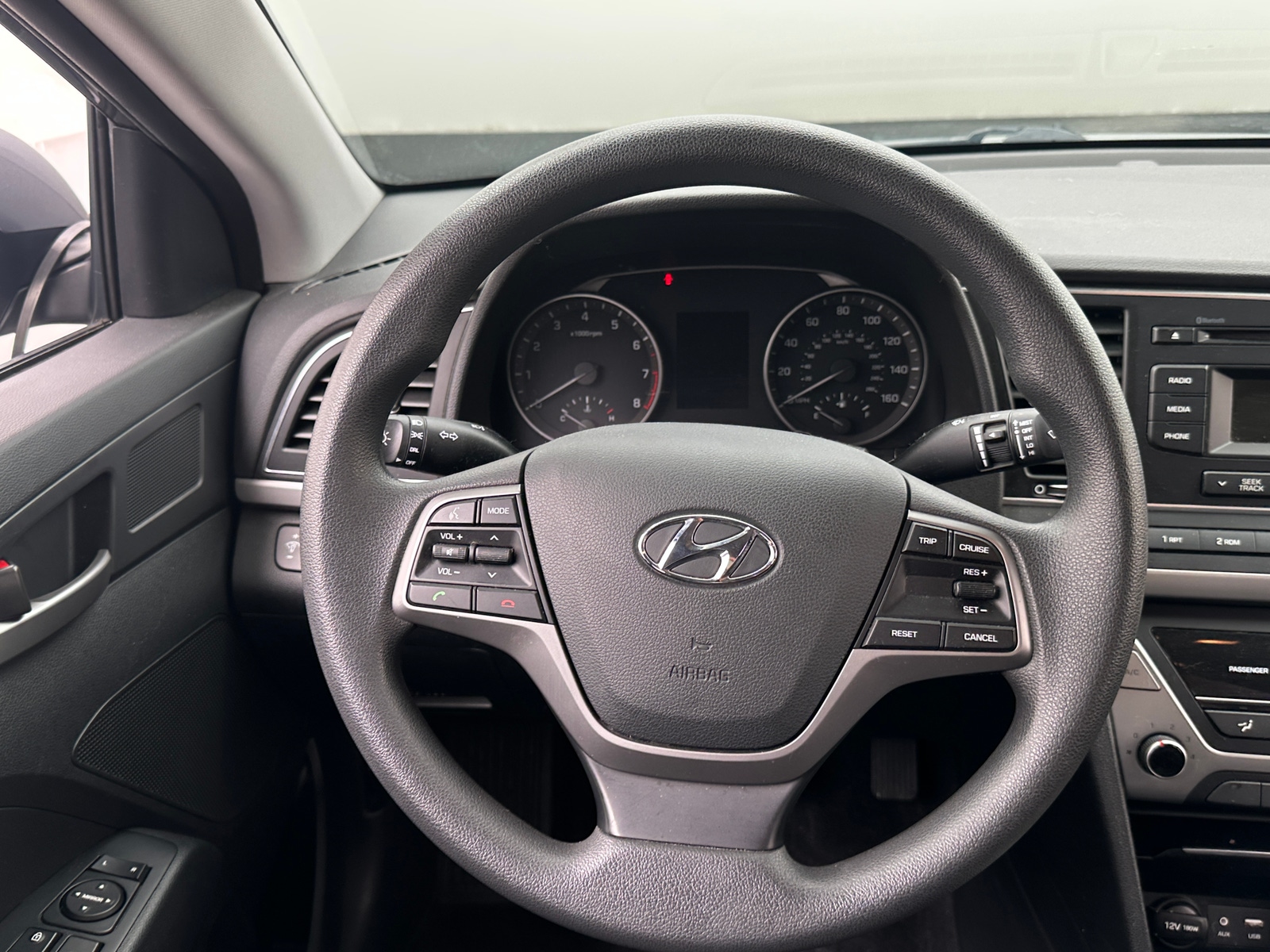 Thumbnail: 2018 Hyundai Elantra - 5