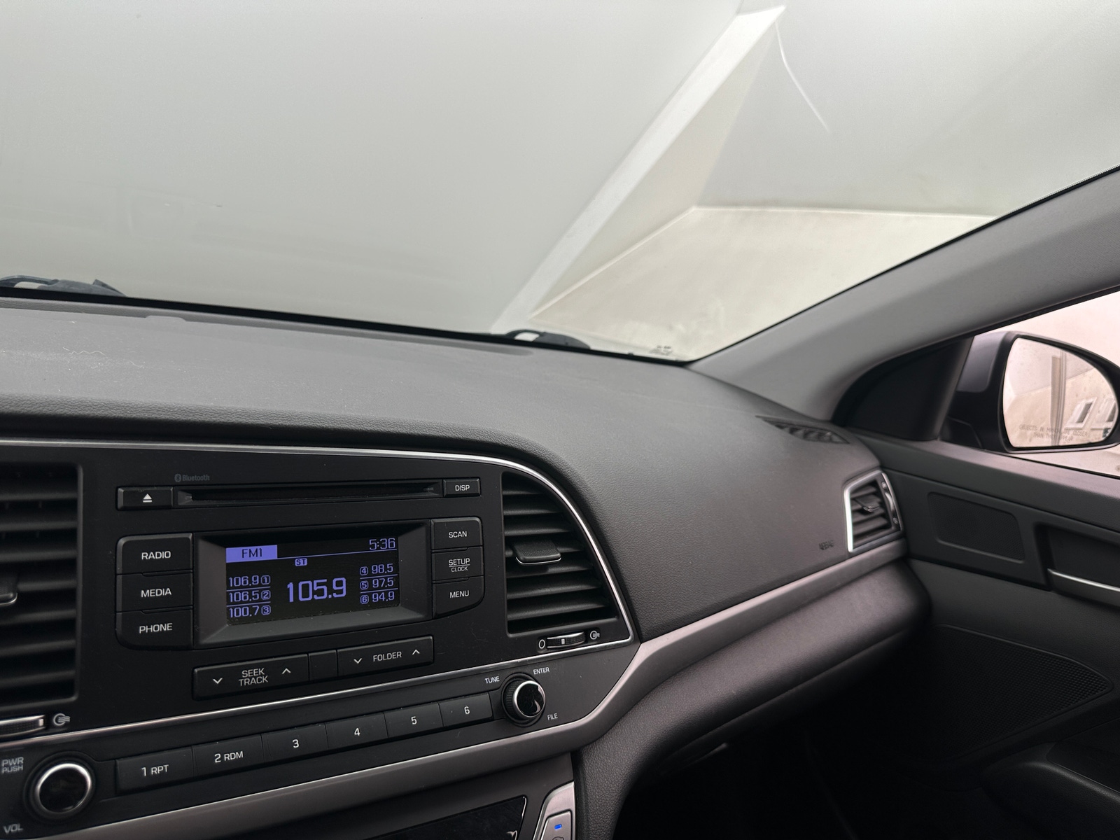 Thumbnail: 2018 Hyundai Elantra - 4