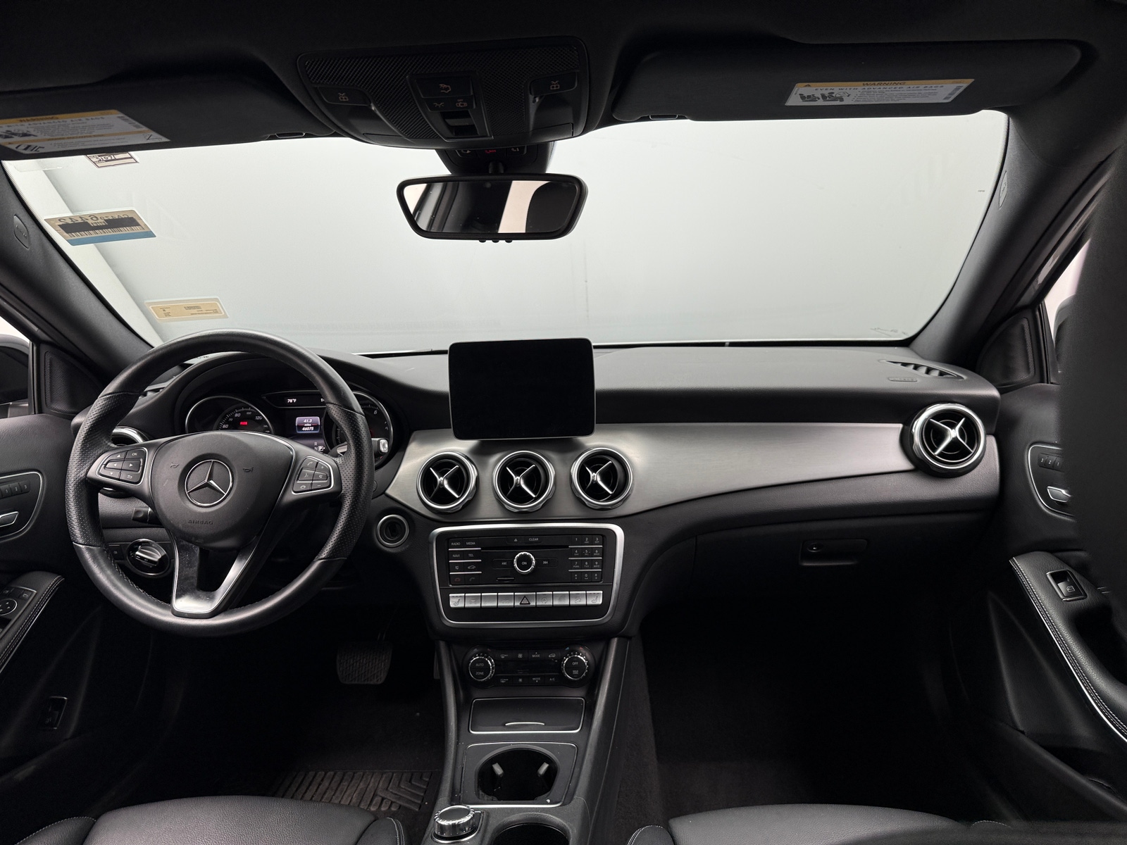 Thumbnail: 2019 Mercedes-Benz GLA - 2
