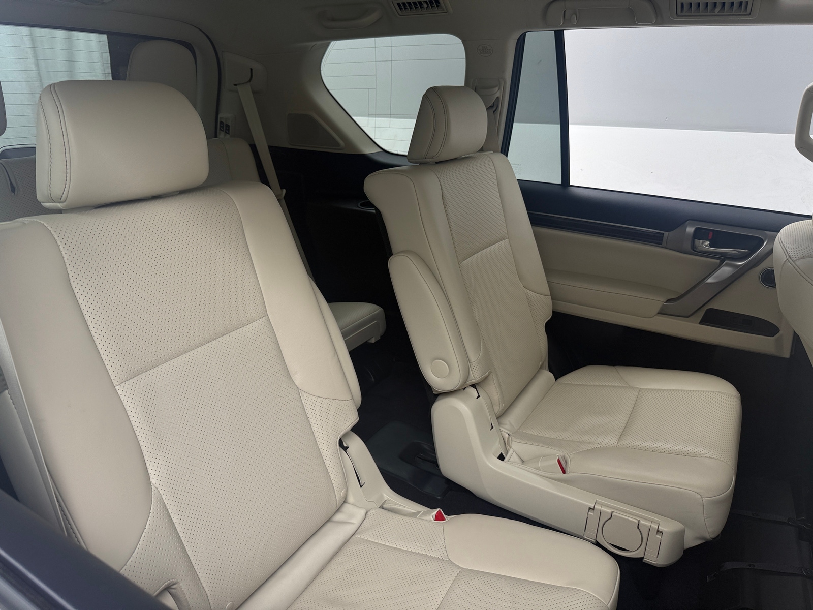 Thumbnail: 2022 Lexus GX - 5