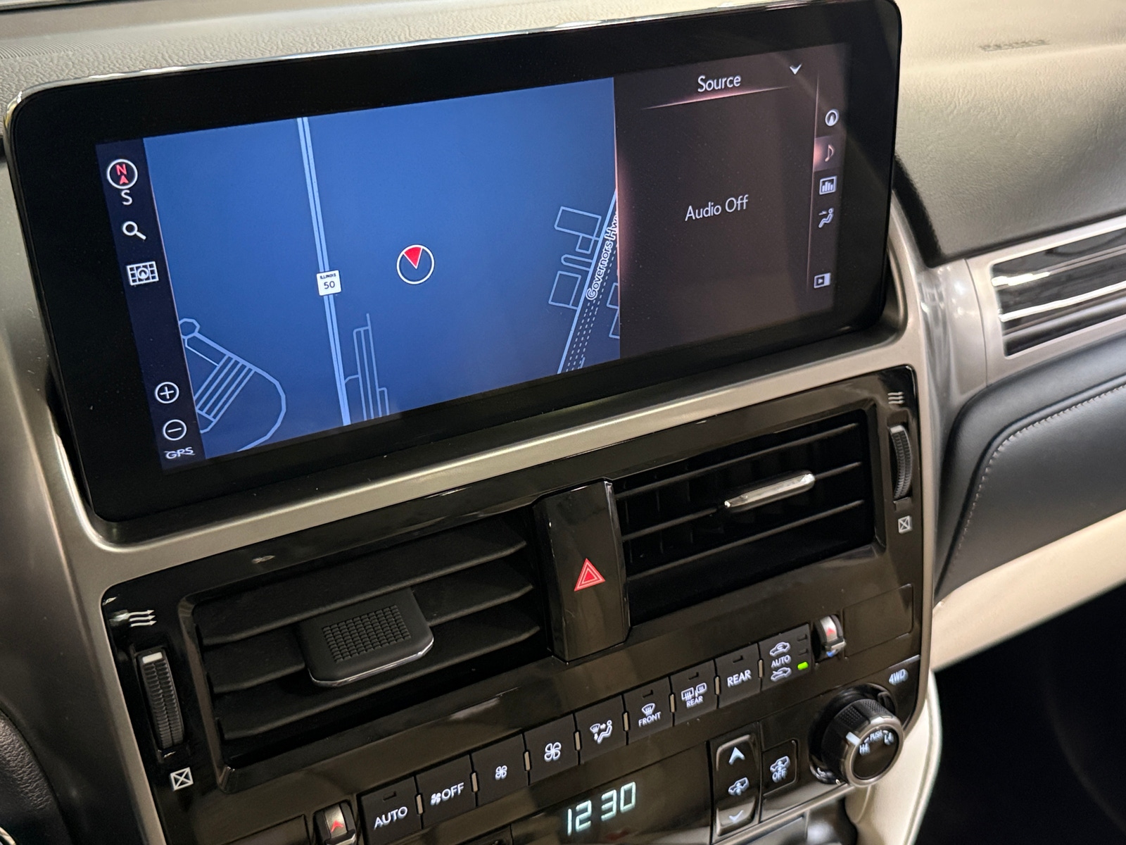 Thumbnail: 2022 Lexus GX - 3