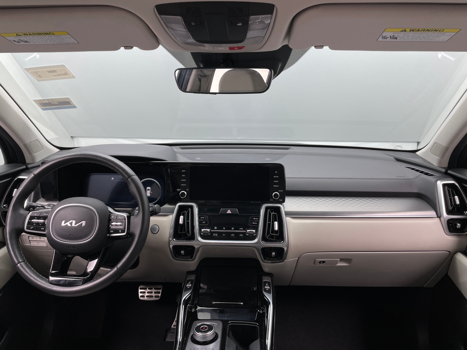 Thumbnail: 2024 Kia Sorento - 2
