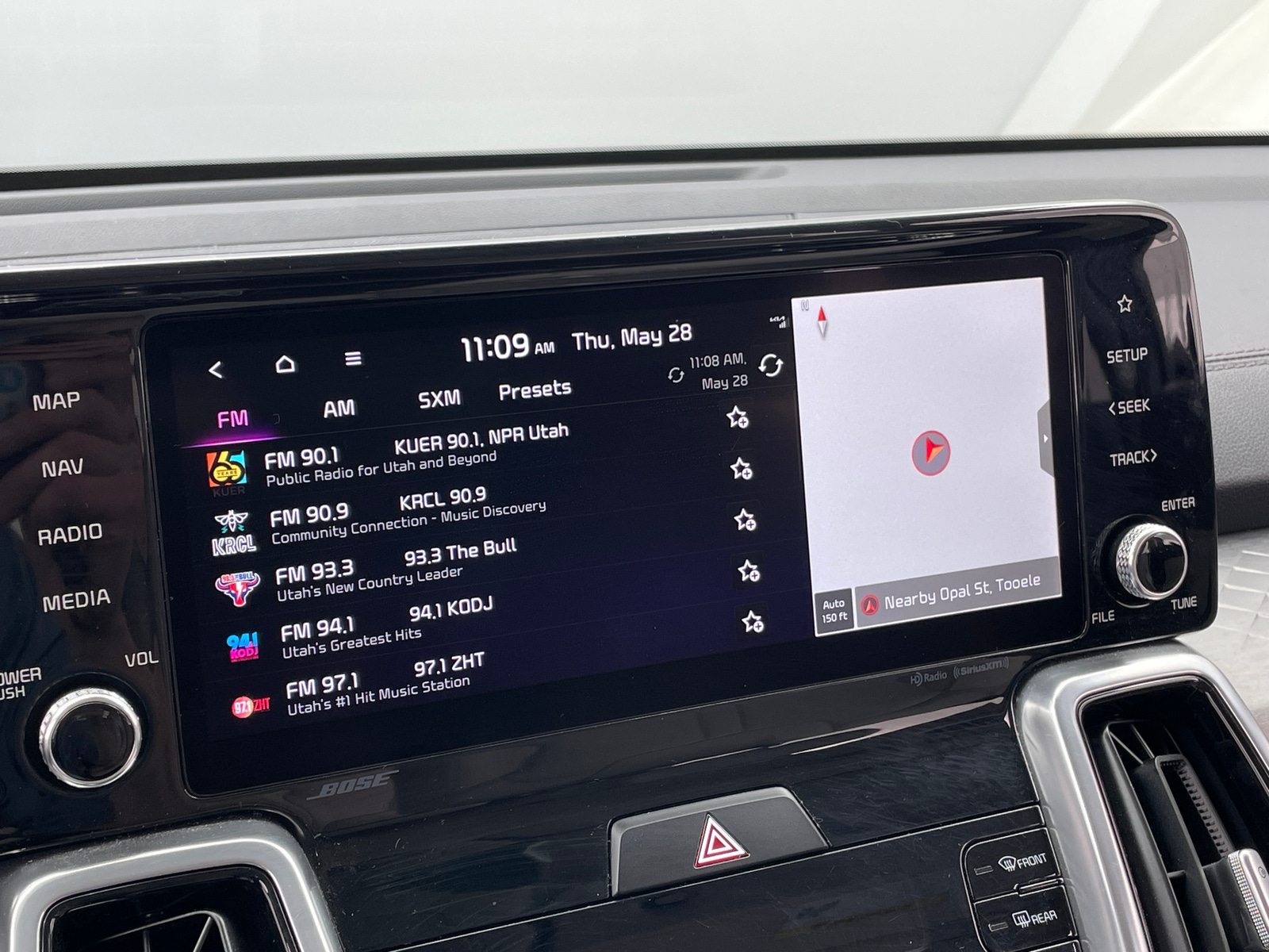 Thumbnail: 2024 Kia Sorento - 3