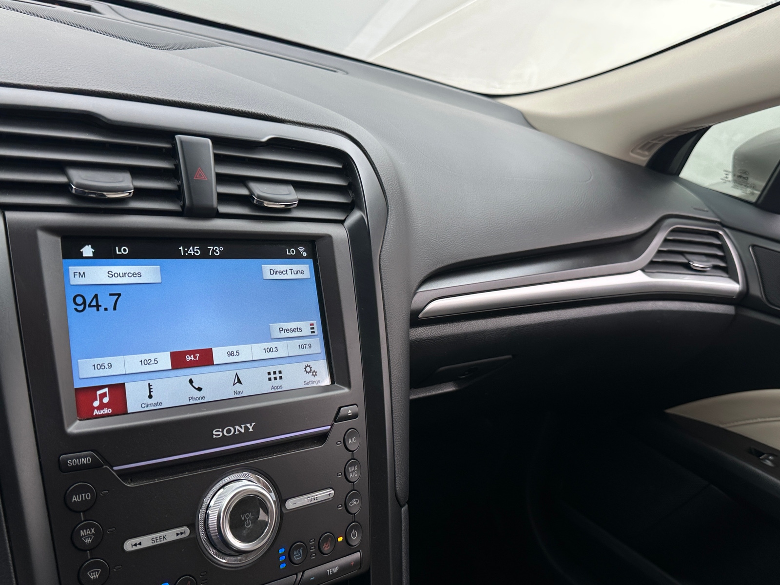 Thumbnail: 2017 Ford Fusion - 3