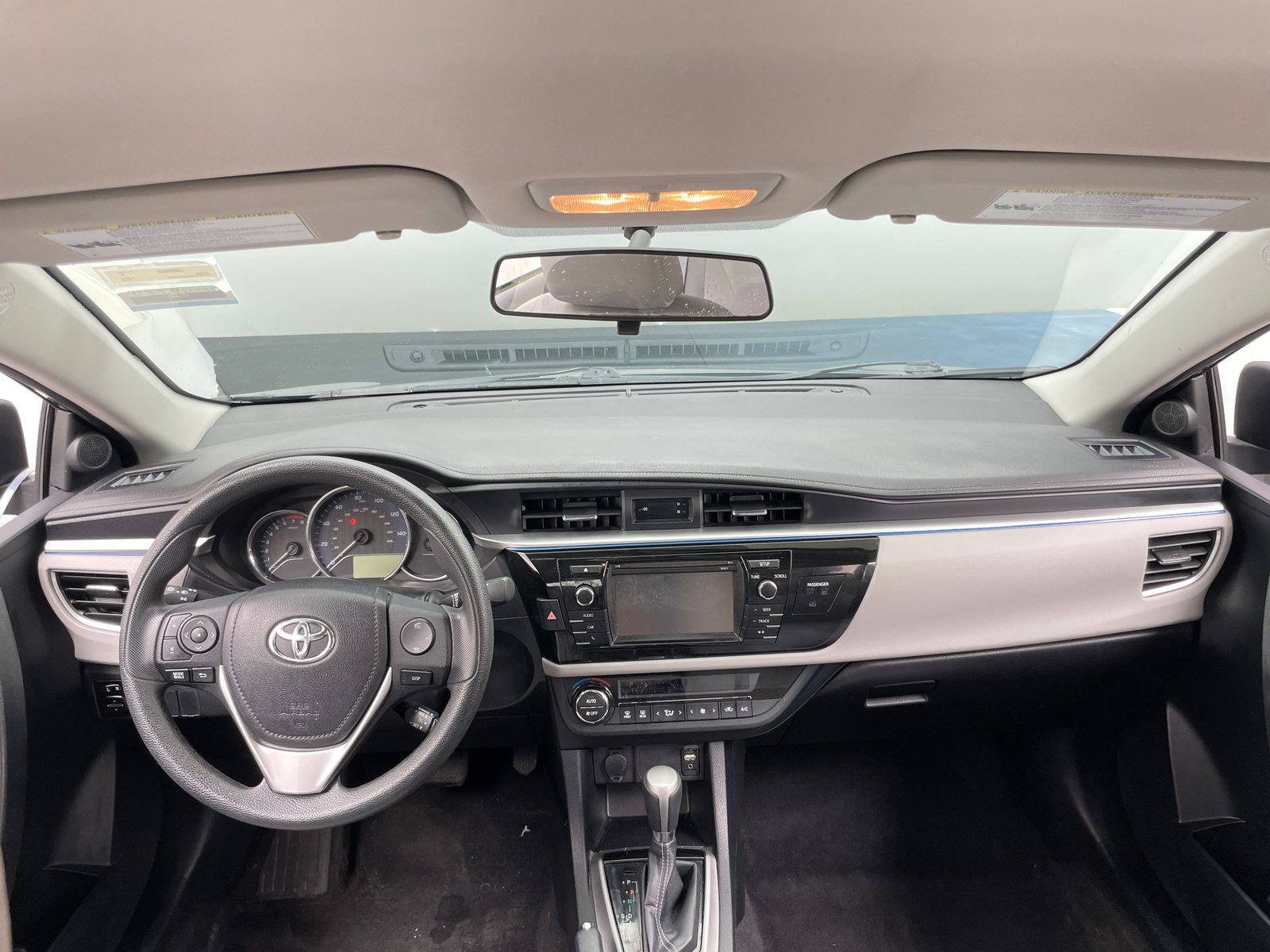 Thumbnail: 2016 Toyota Corolla - 3