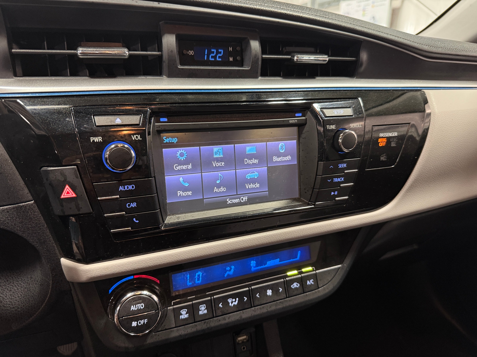 Thumbnail: 2016 Toyota Corolla - 4
