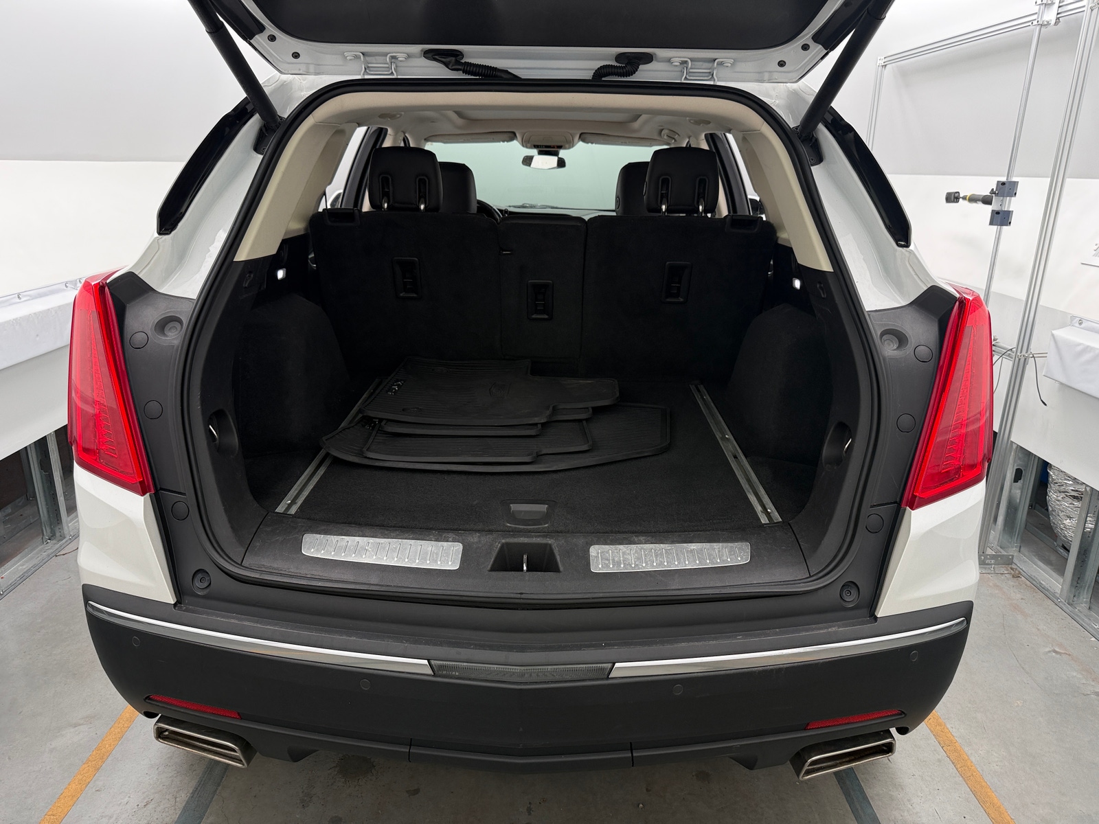 Thumbnail: 2019 Cadillac XT5 - 6