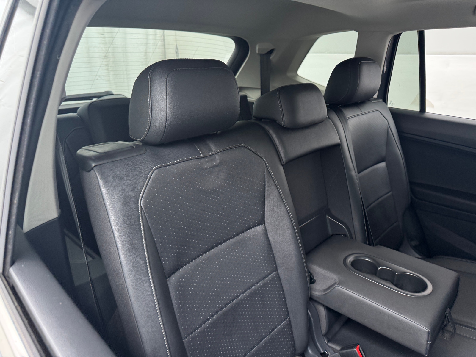 Thumbnail: 2020 Volkswagen Tiguan - 6