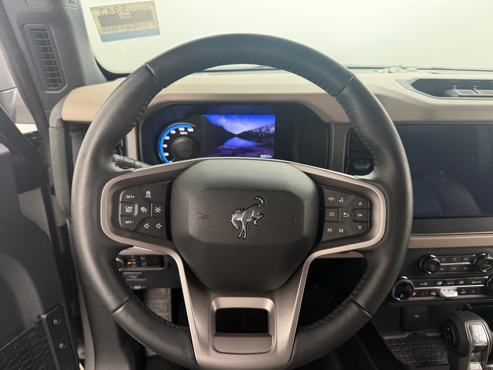 Thumbnail: 2024 Ford Bronco - 4
