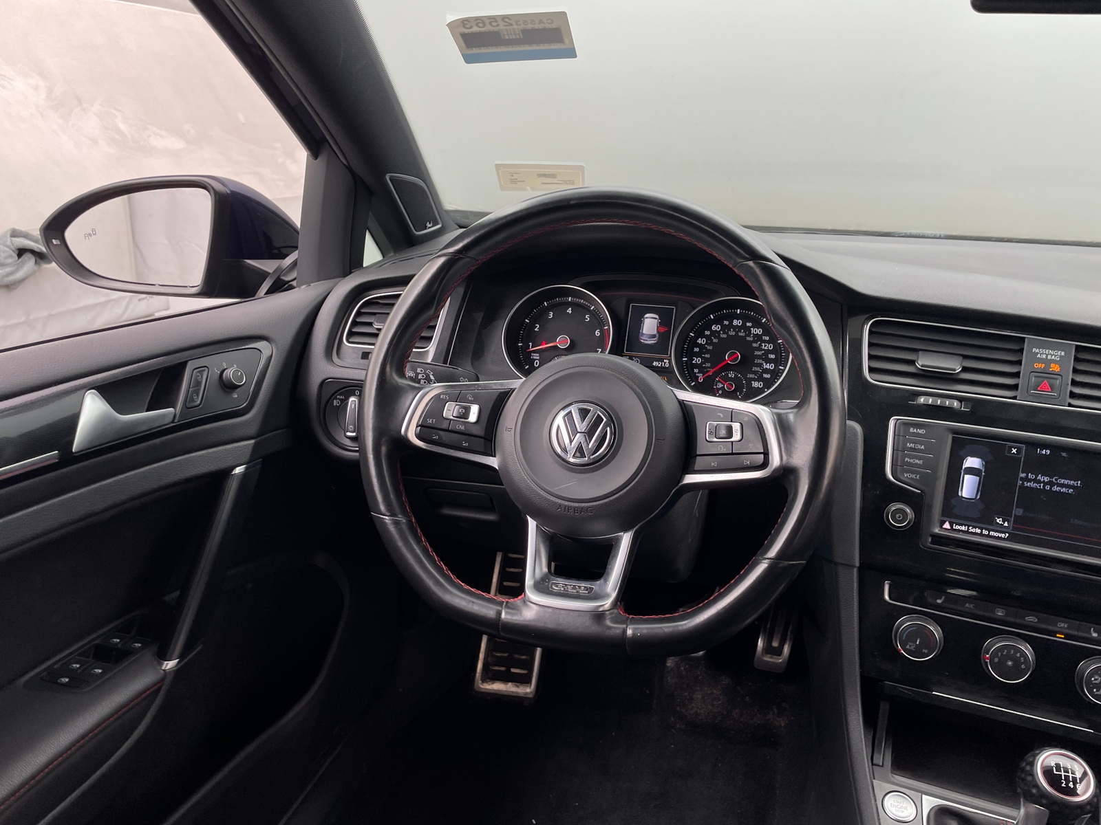 Thumbnail: 2016 Volkswagen Golf - 5
