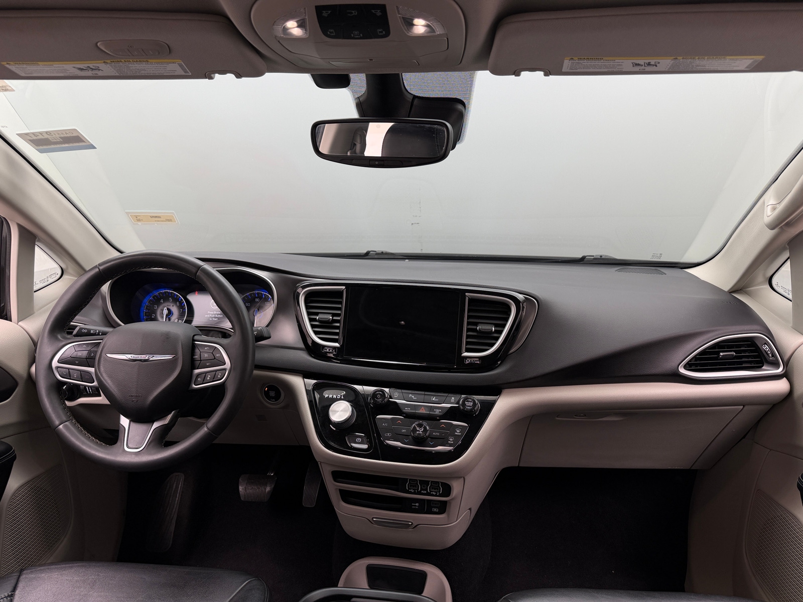Thumbnail: 2022 Chrysler Pacifica - 2