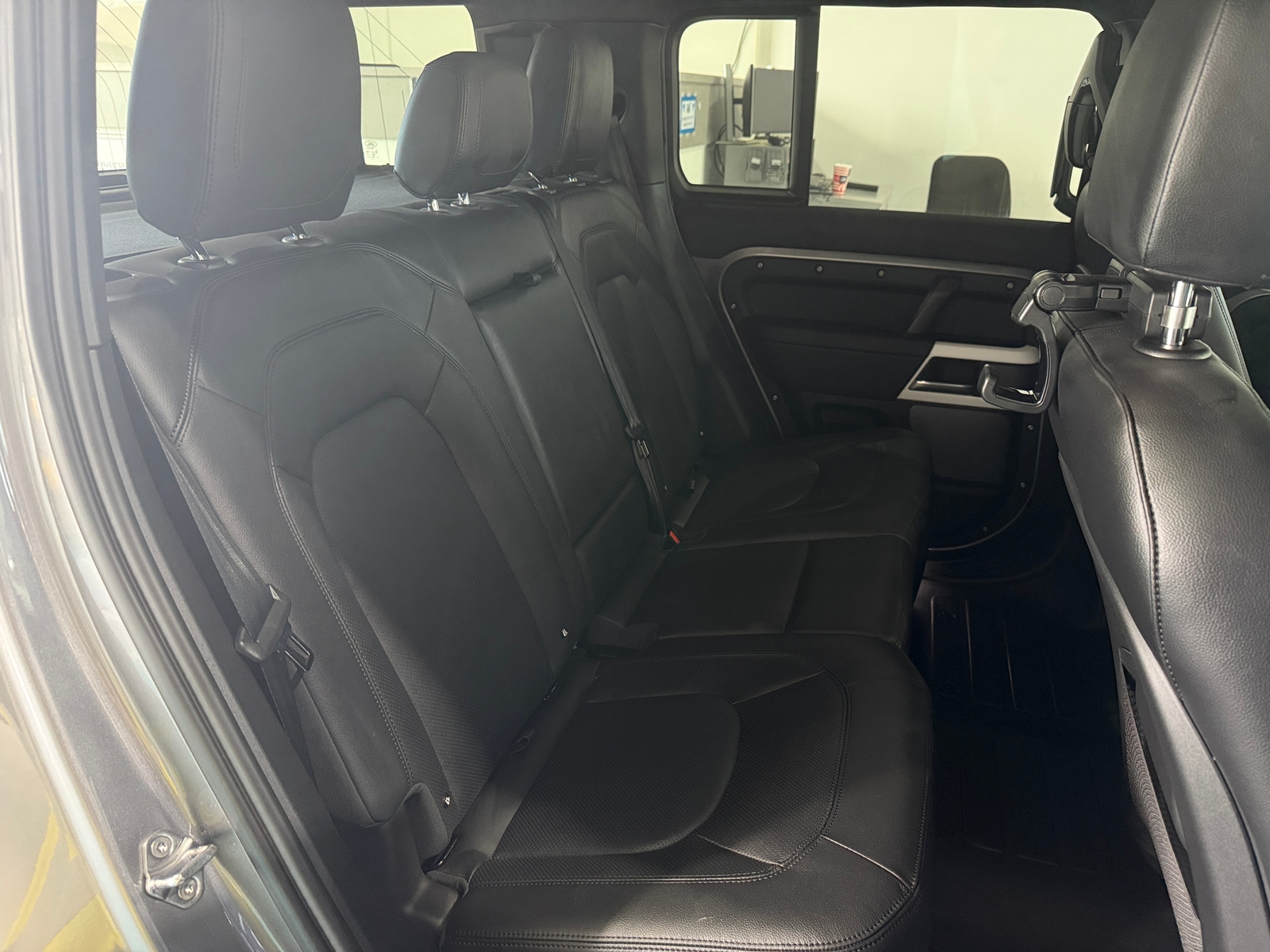 Thumbnail: 2024 Land Rover Defender - 5