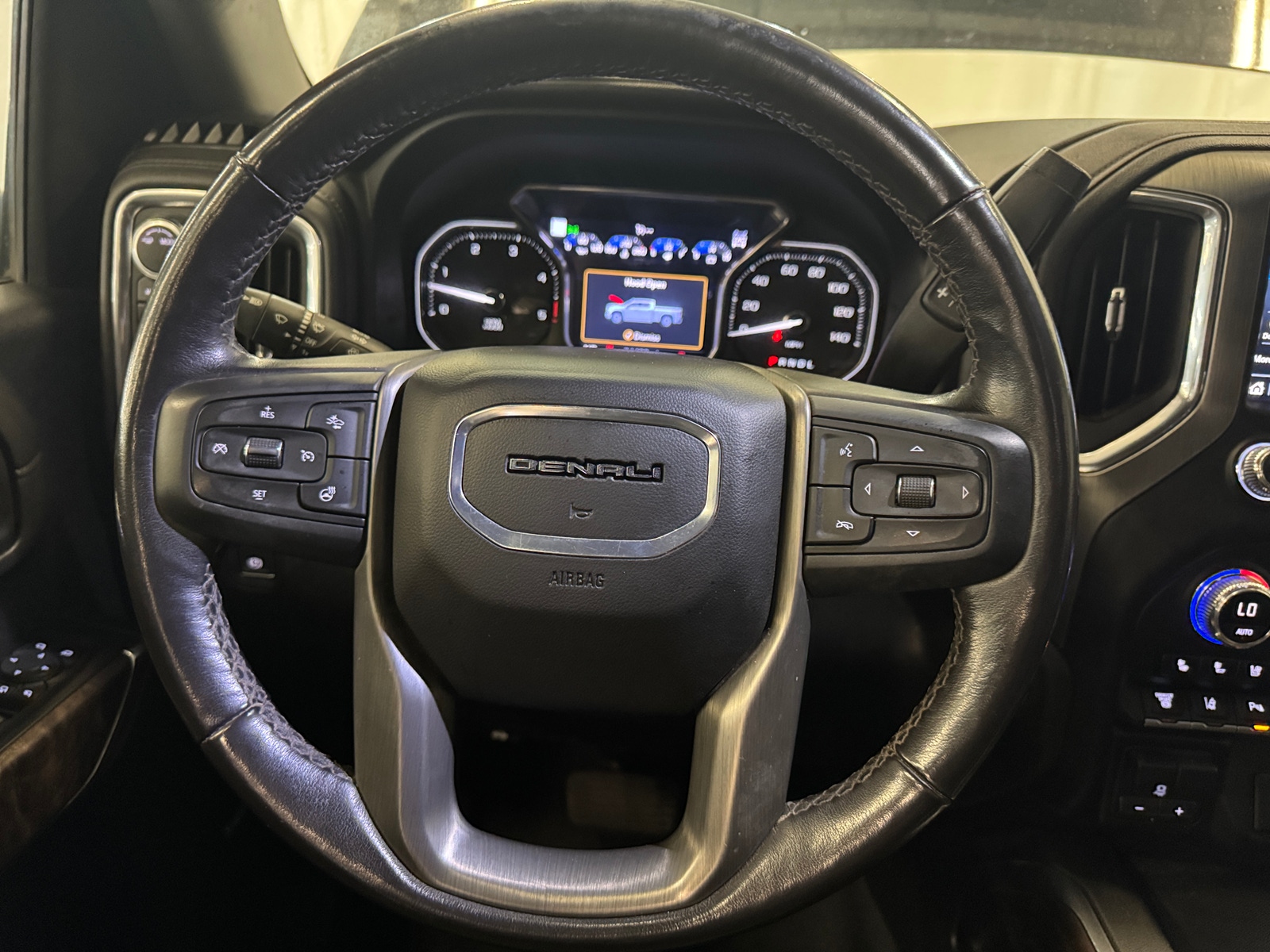 Thumbnail: 2022 GMC Sierra 2500 - 4