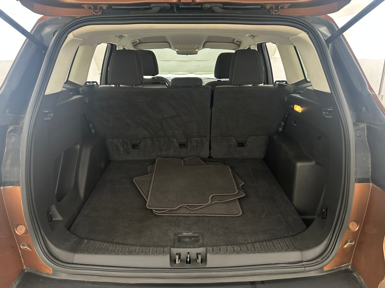 Thumbnail: 2017 Ford Escape - 7