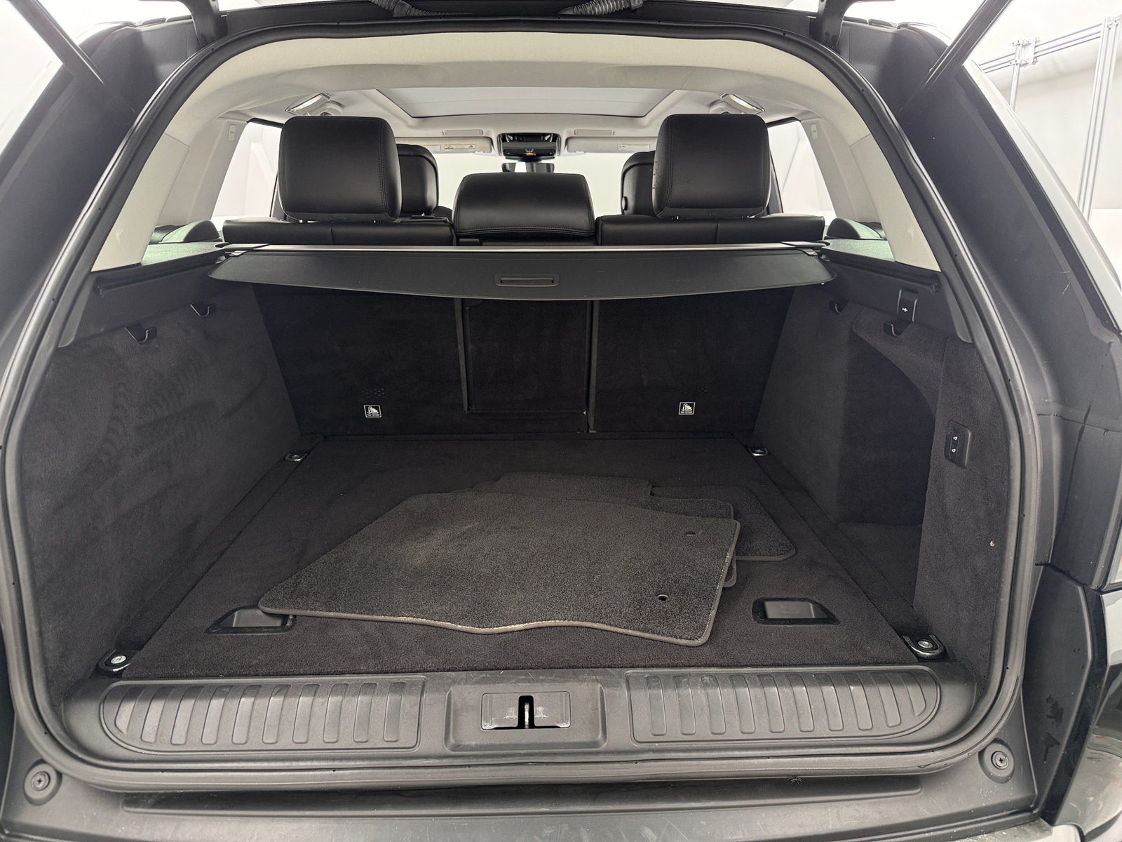 Thumbnail: 2021 Land Rover Range Rover Sport - 6