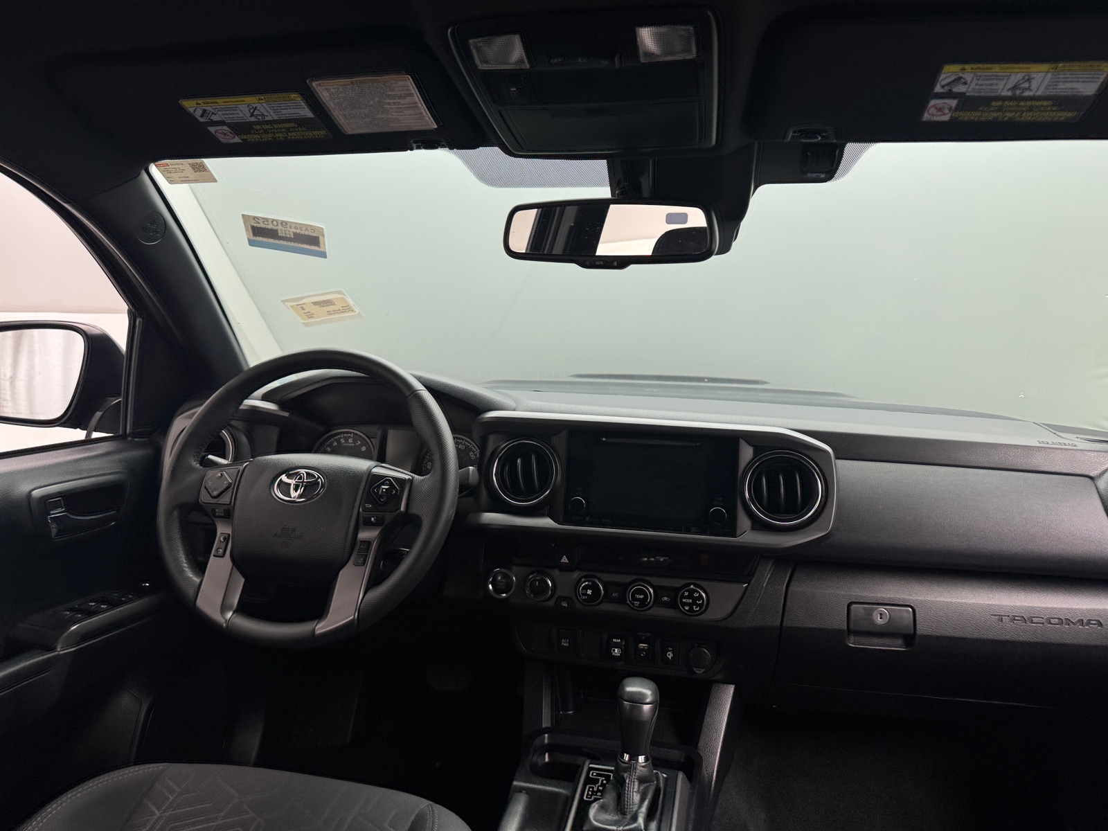 Thumbnail: 2018 Toyota Tacoma - 3