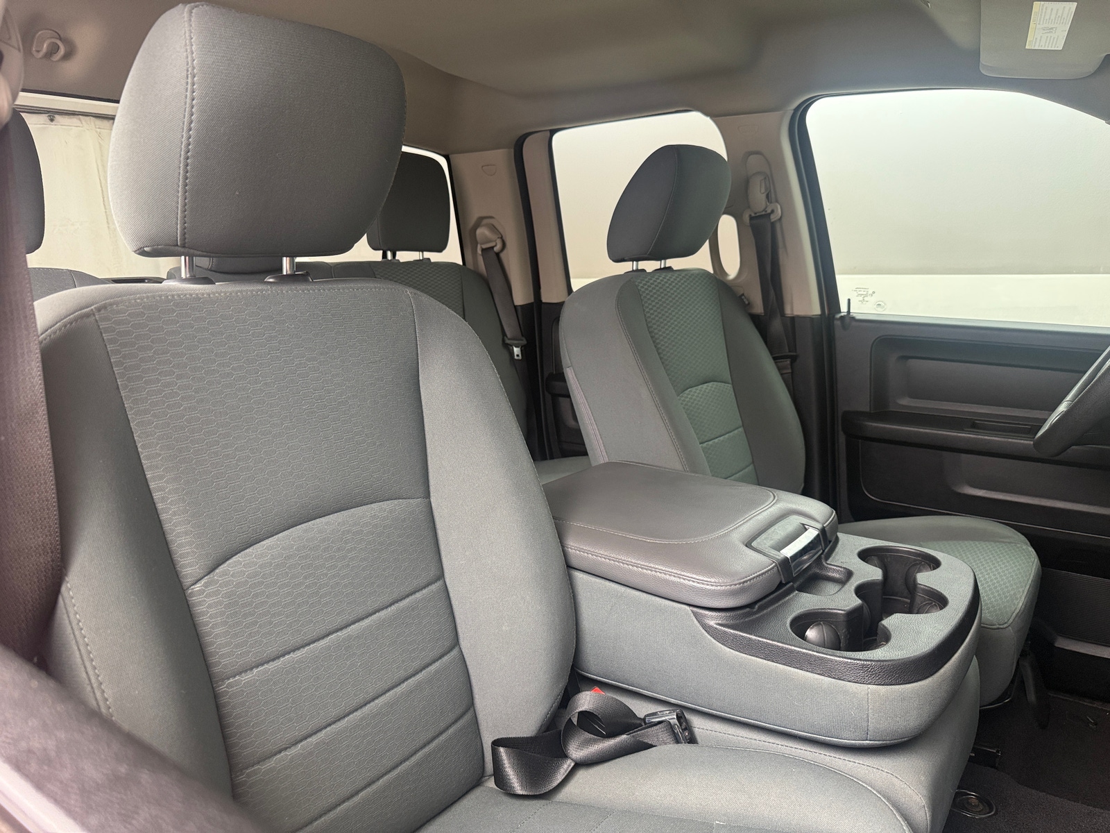 Thumbnail: 2020 RAM 1500 Classic - 2