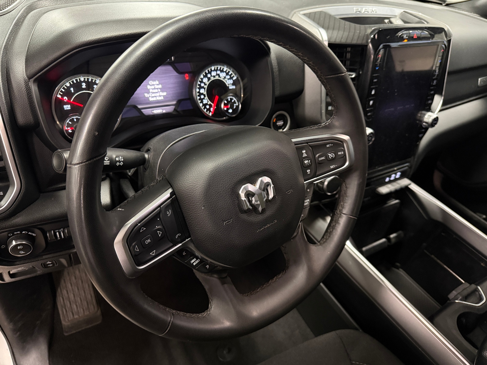 Thumbnail: 2025 RAM 1500 - 5
