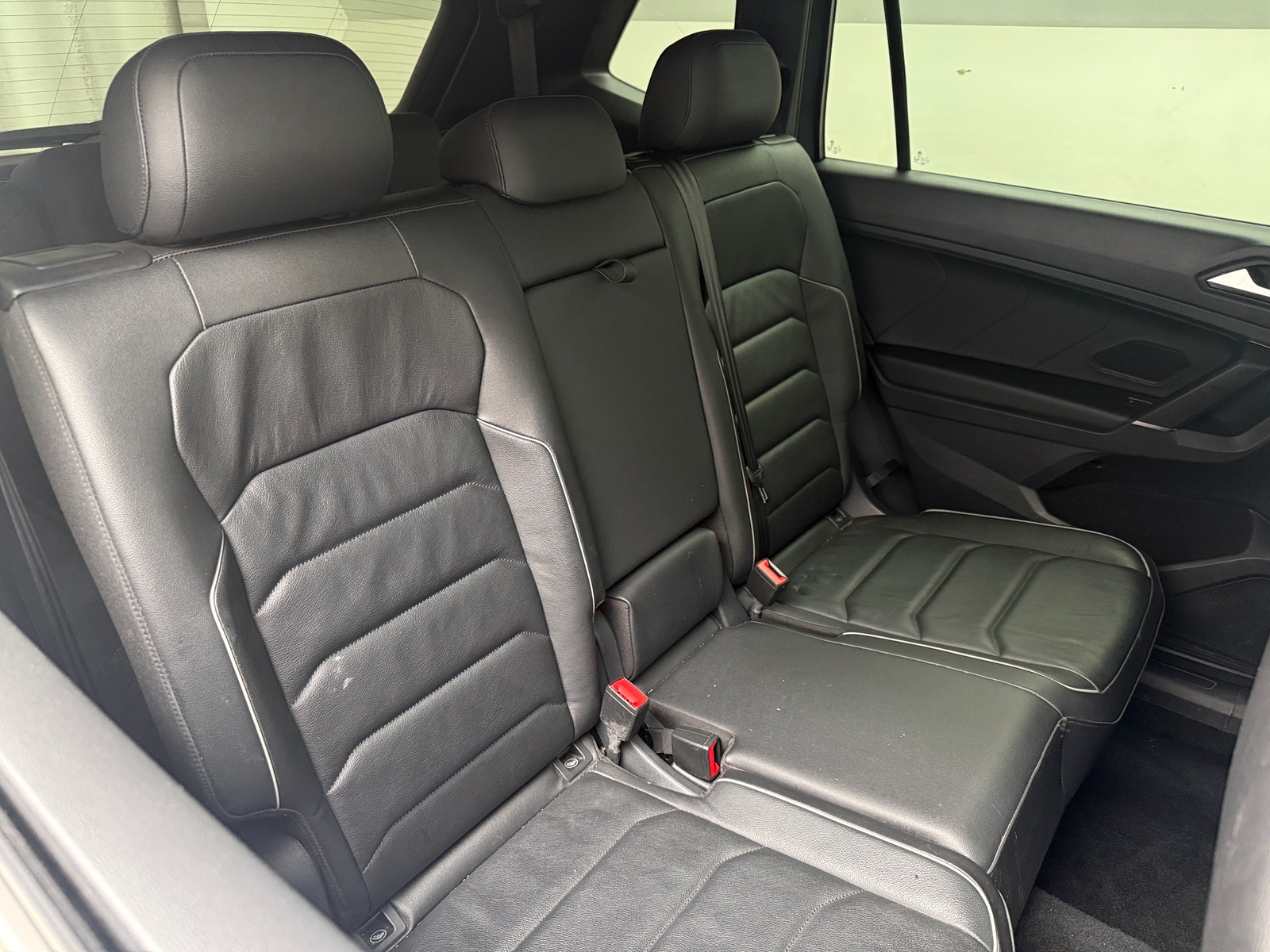 Thumbnail: 2020 Volkswagen Tiguan - 5