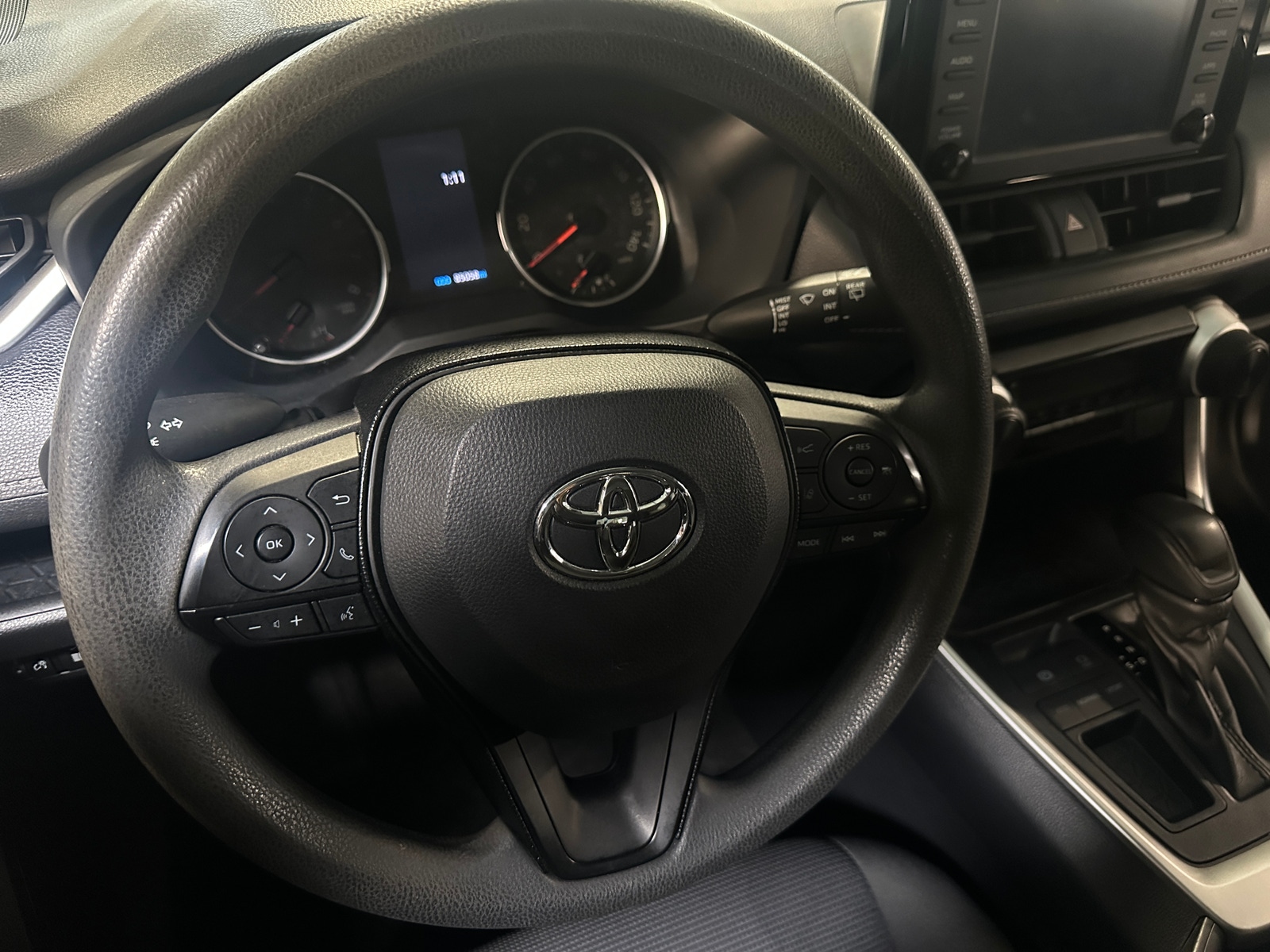 Thumbnail: 2019 Toyota RAV4 - 5