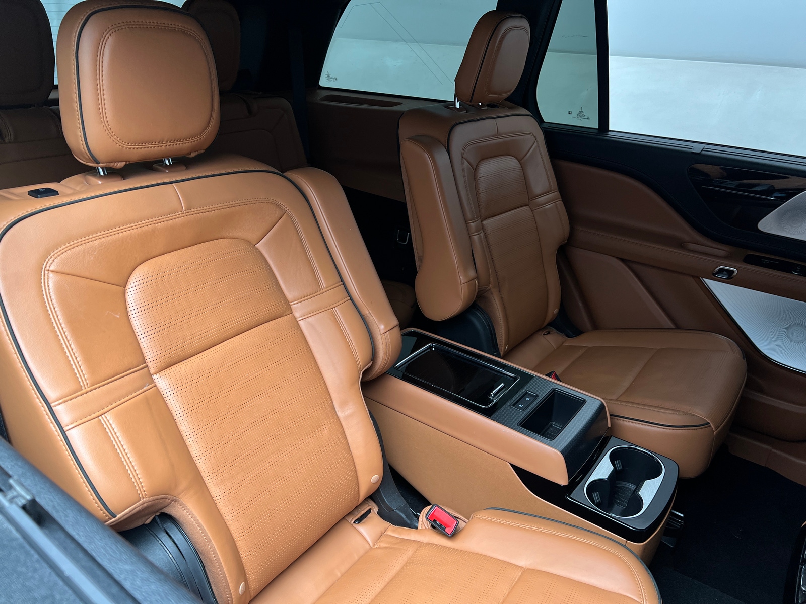 Thumbnail: 2020 Lincoln Aviator - 5