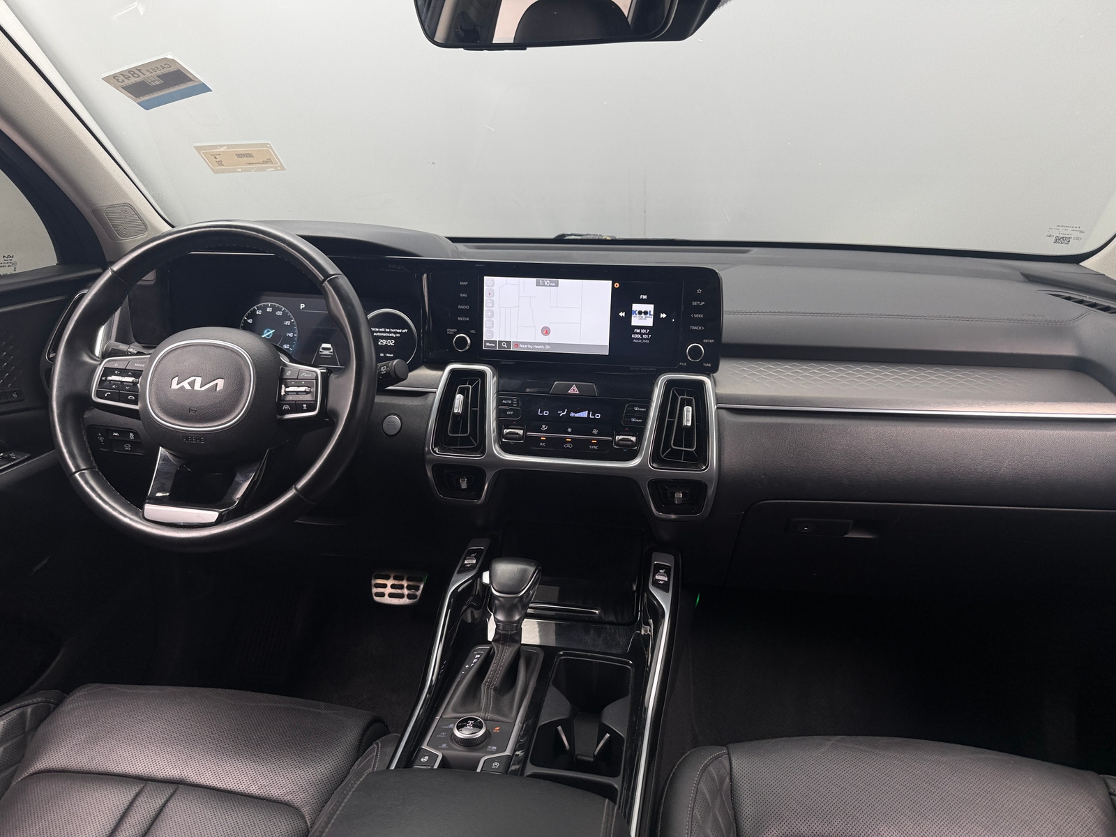 Thumbnail: 2023 Kia Sorento - 3