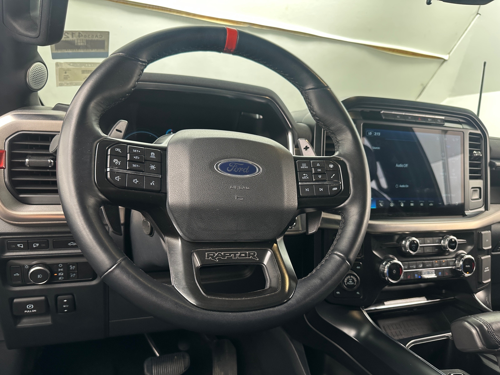 Thumbnail: 2022 Ford Econoline - 4