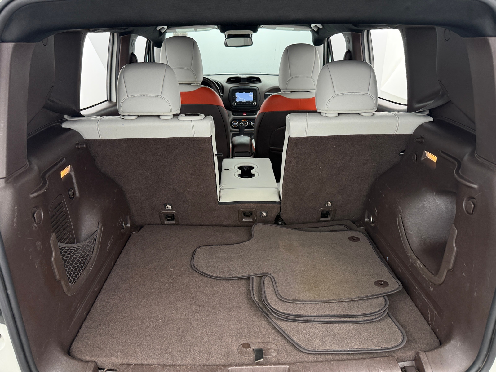 Thumbnail: 2016 Jeep Renegade - 6