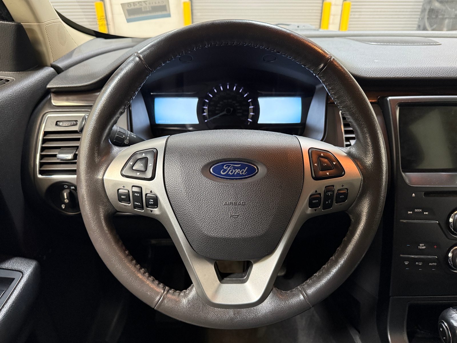 Thumbnail: 2019 Ford Flex - 4