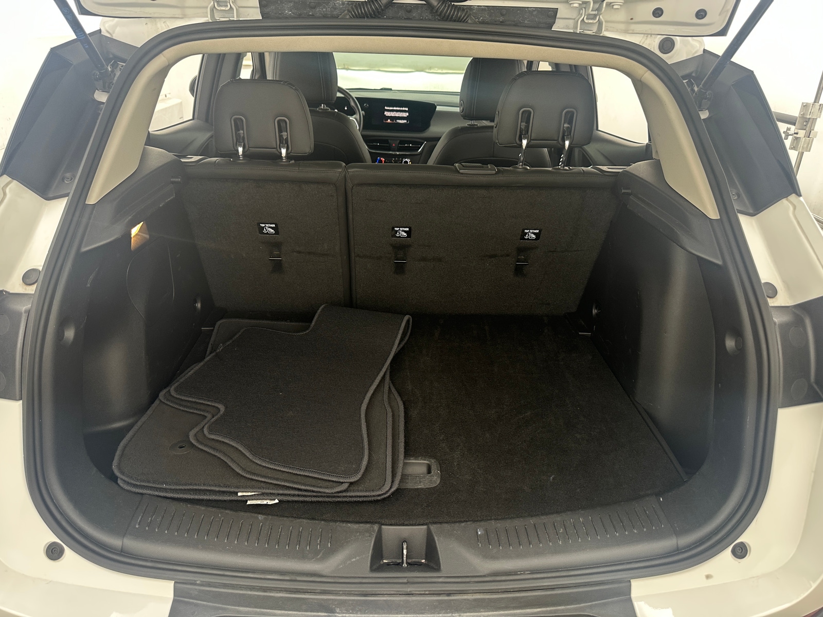 Thumbnail: 2025 Buick Encore GX - 6