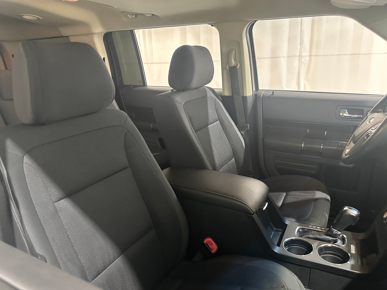 Thumbnail: 2018 Ford Flex - 2