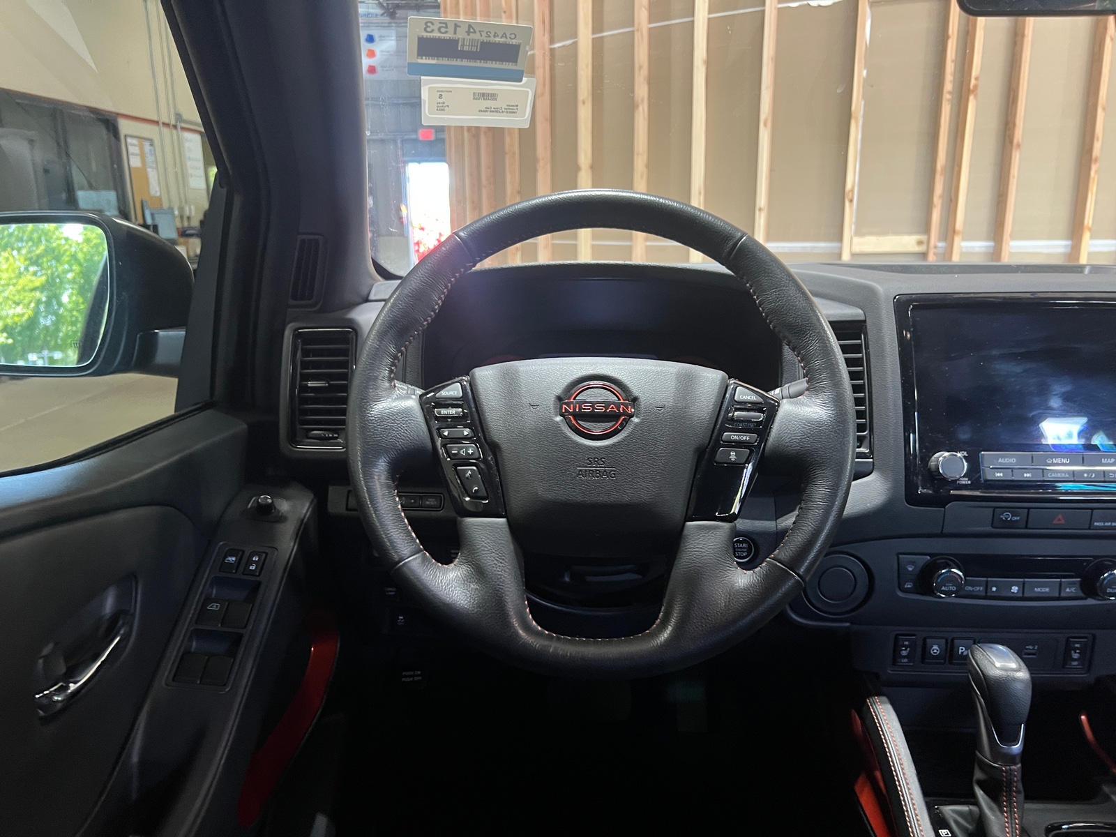 Thumbnail: 2024 Nissan Frontier - 5