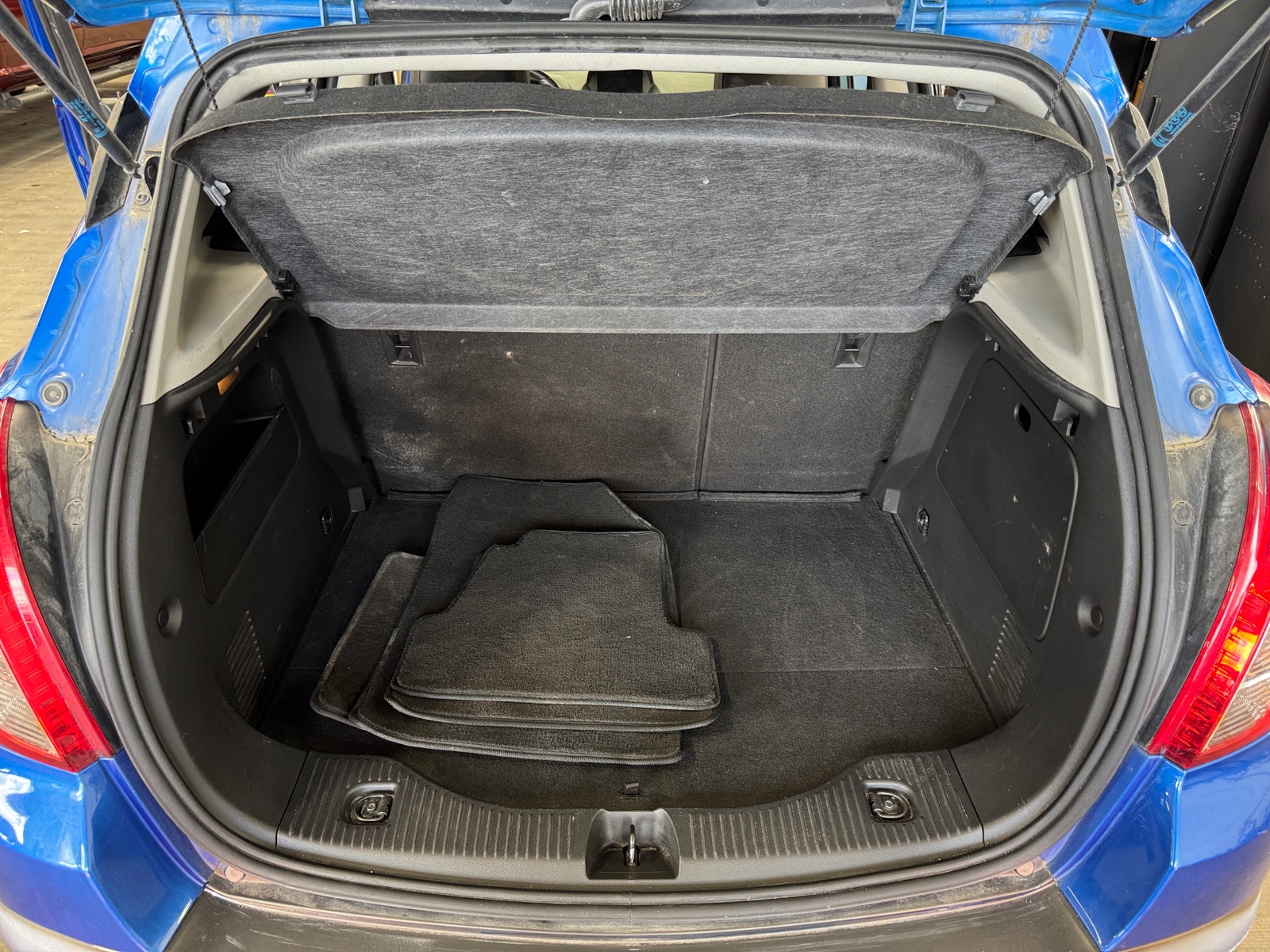 Thumbnail: 2016 Buick Encore - 7