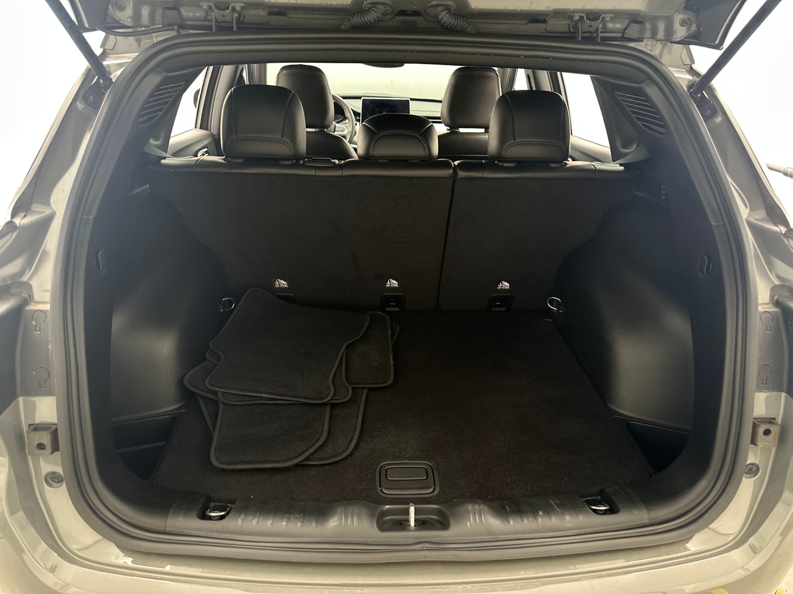 Thumbnail: 2023 Jeep Compass - 6