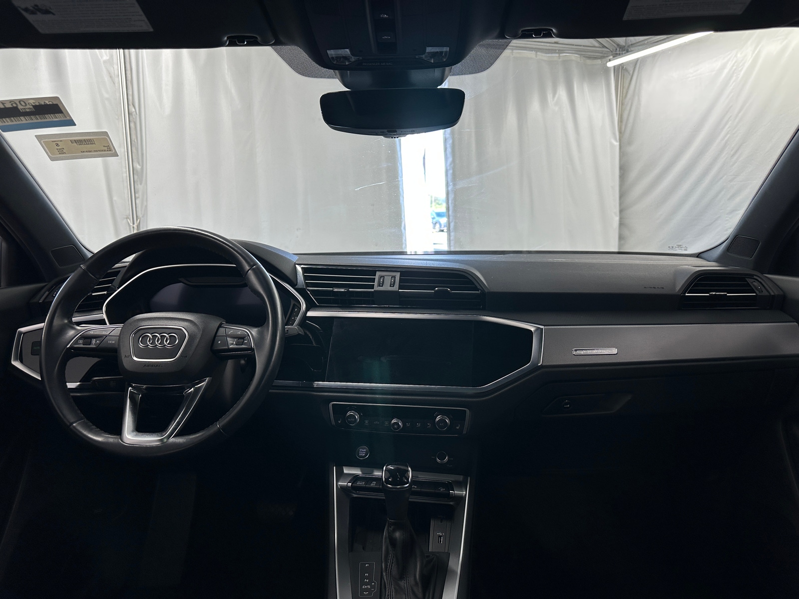 Thumbnail: 2020 Audi Q3 - 2