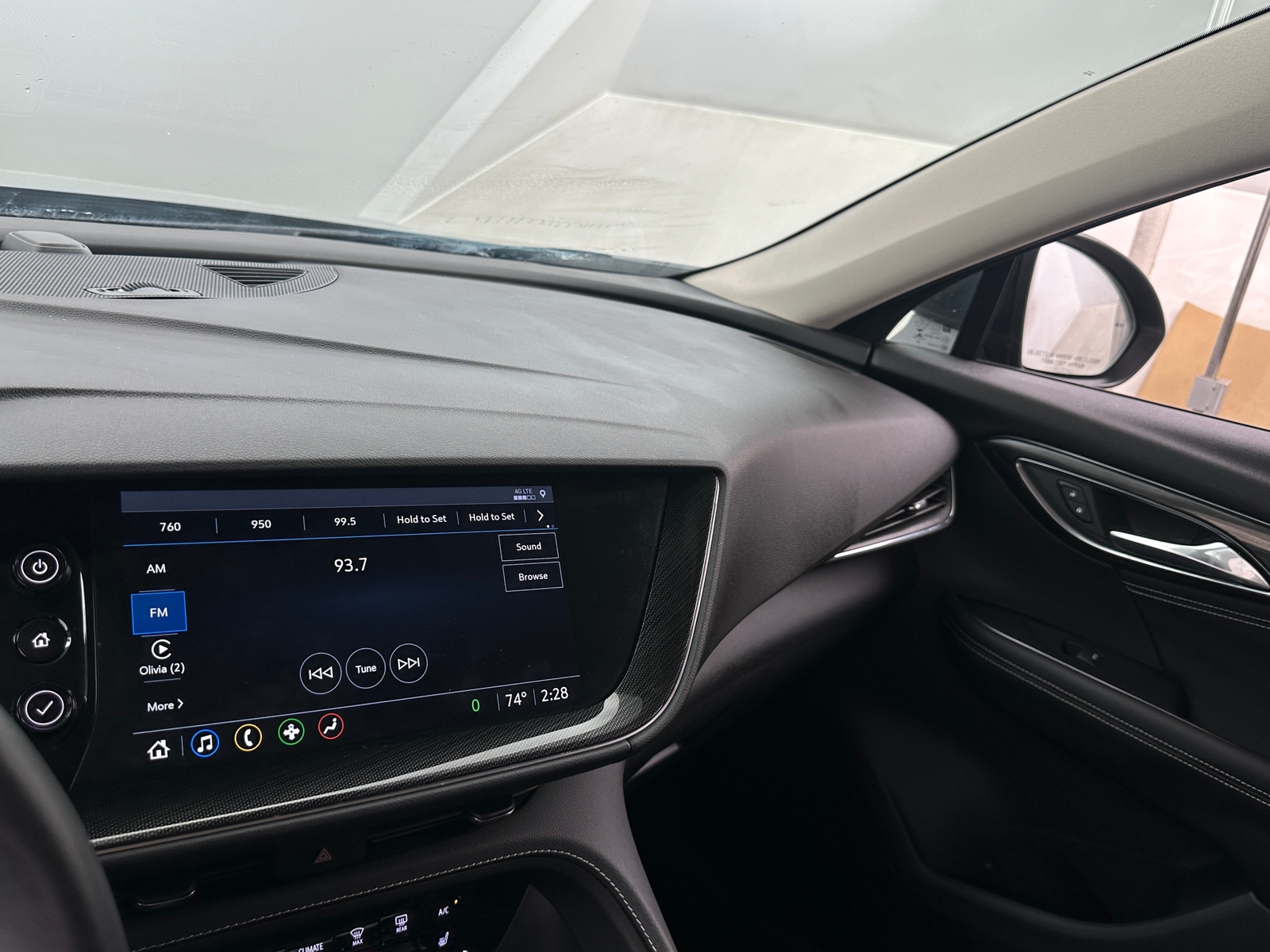 Thumbnail: 2021 Buick Envision - 3