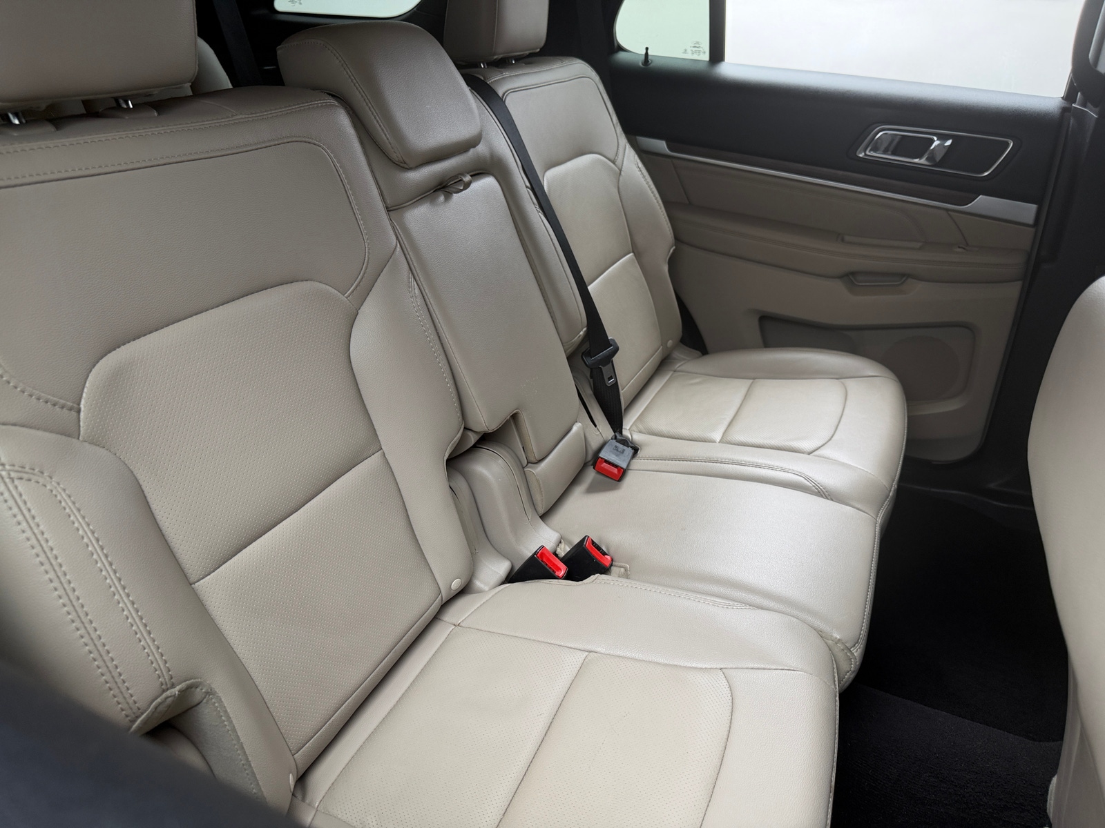Thumbnail: 2019 Ford Explorer - 5