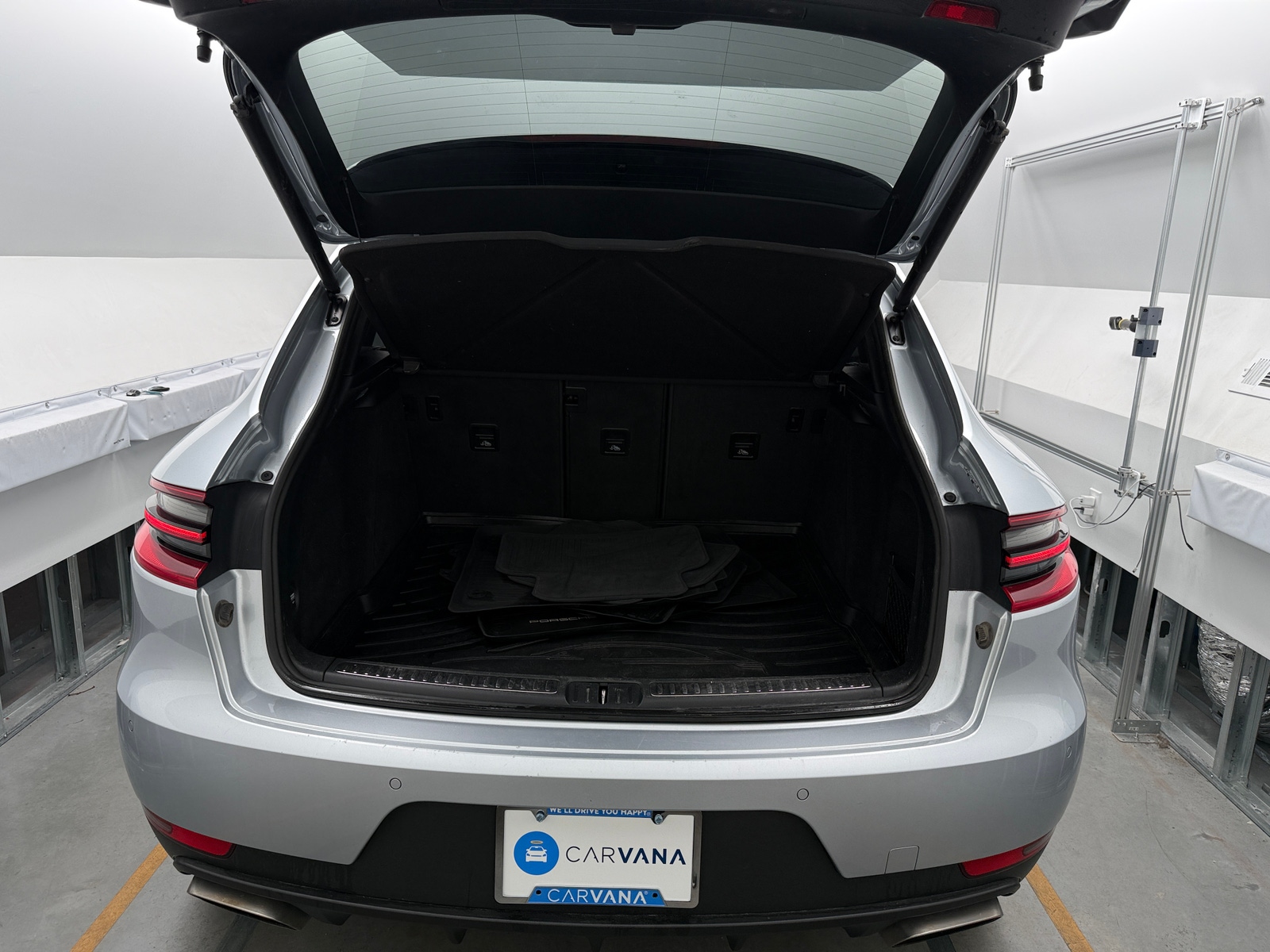 Thumbnail: 2018 Porsche Macan - 6