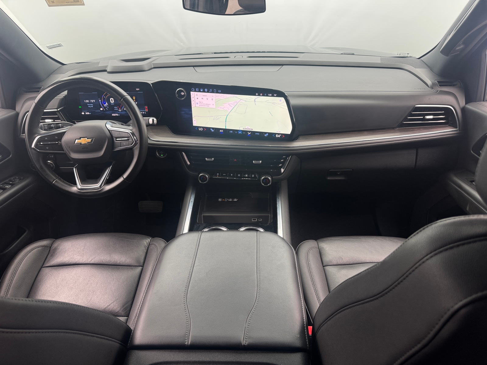 Thumbnail: 2025 Chevrolet Suburban - 2