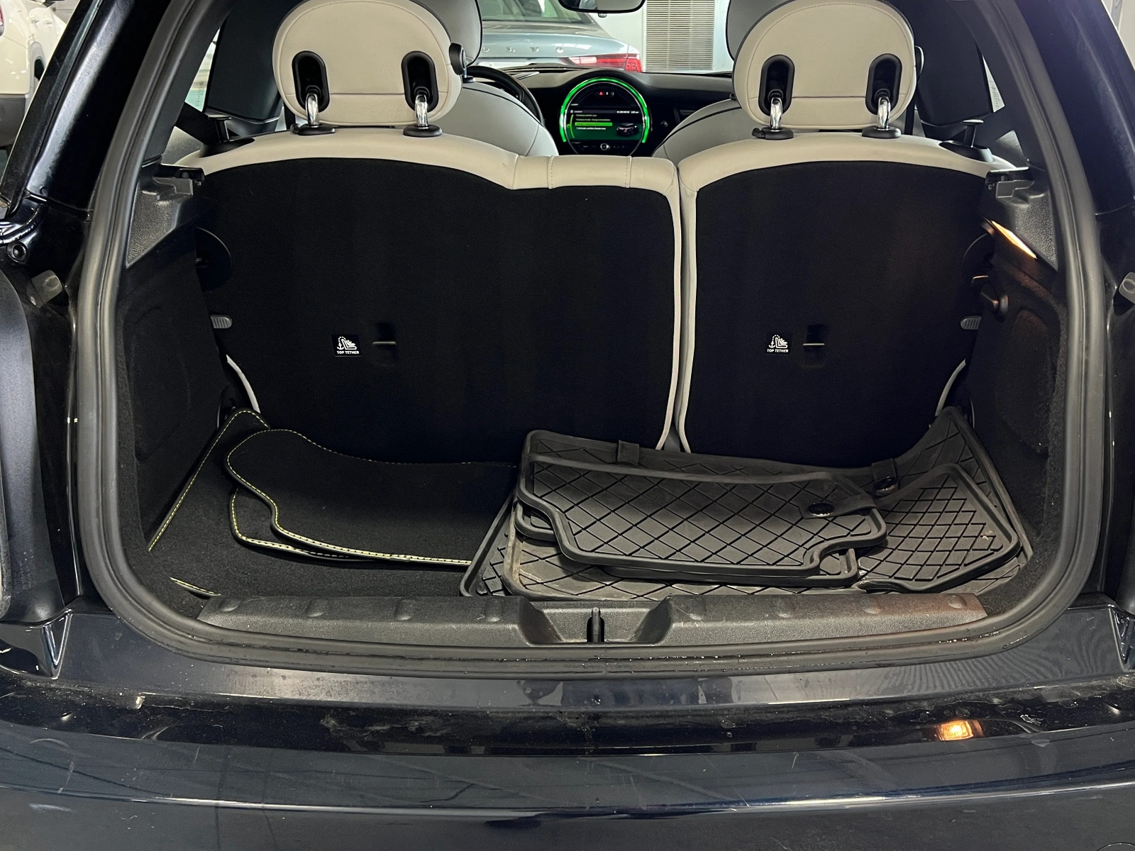 Thumbnail: 2021 MINI Cooper Hardtop - 6