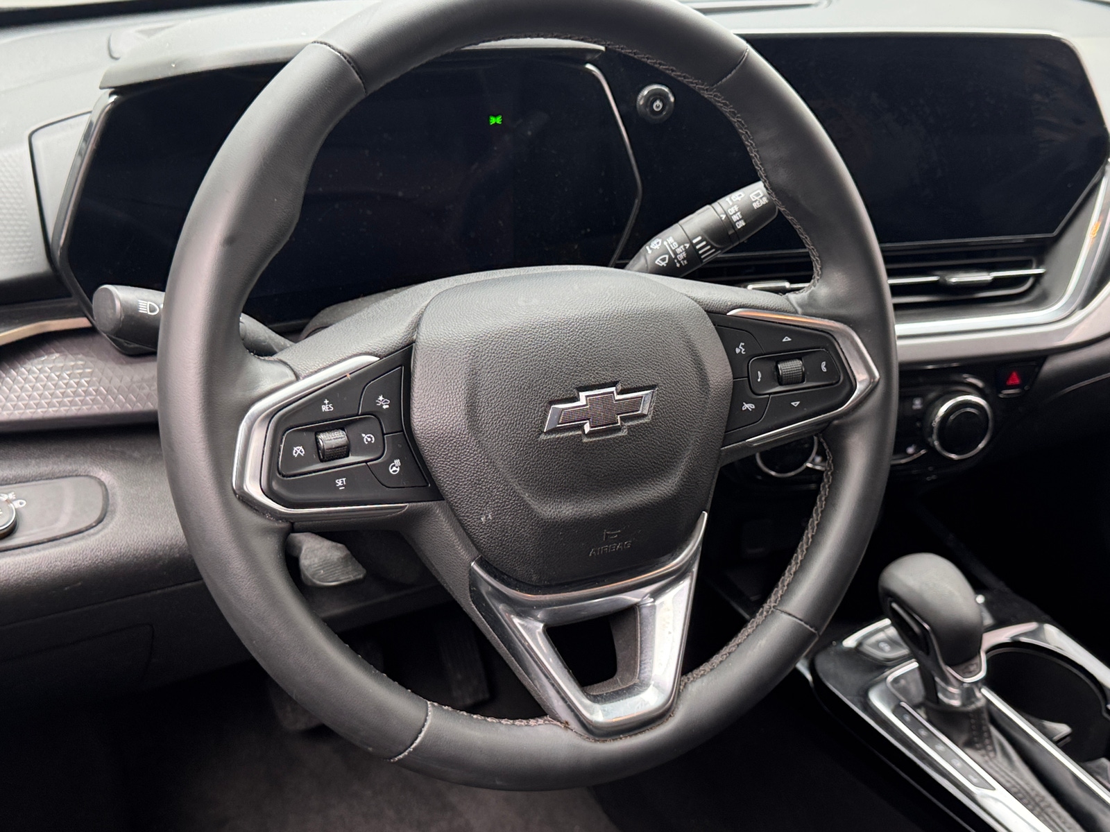 Thumbnail: 2024 Chevrolet Trax - 4