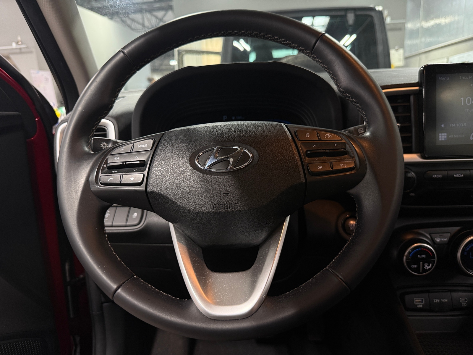 Thumbnail: 2024 Hyundai Venue - 5