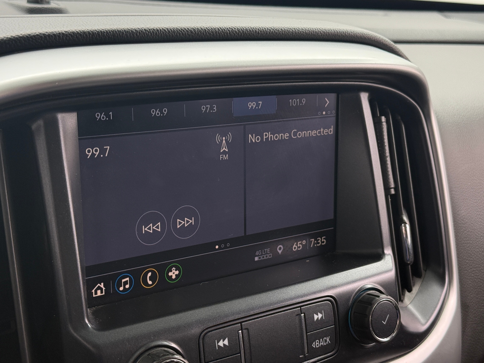 Thumbnail: 2019 Chevrolet Colorado - 4