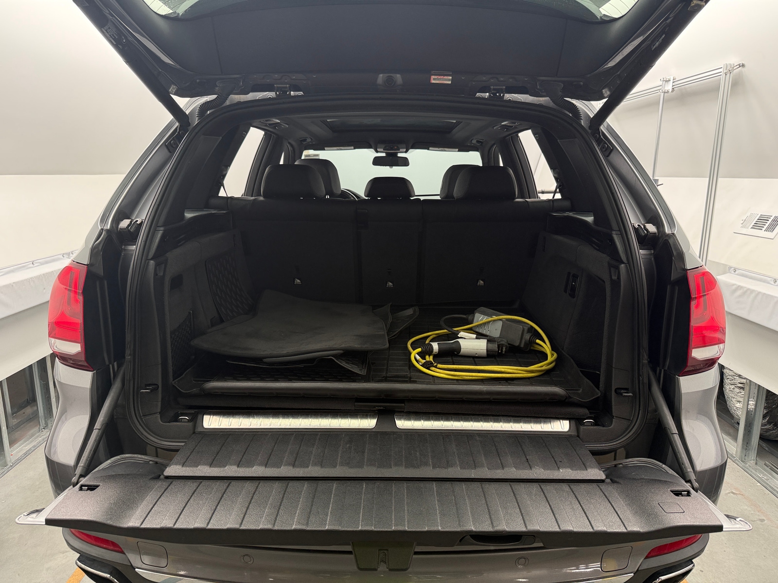 Thumbnail: 2017 BMW X5 - 6