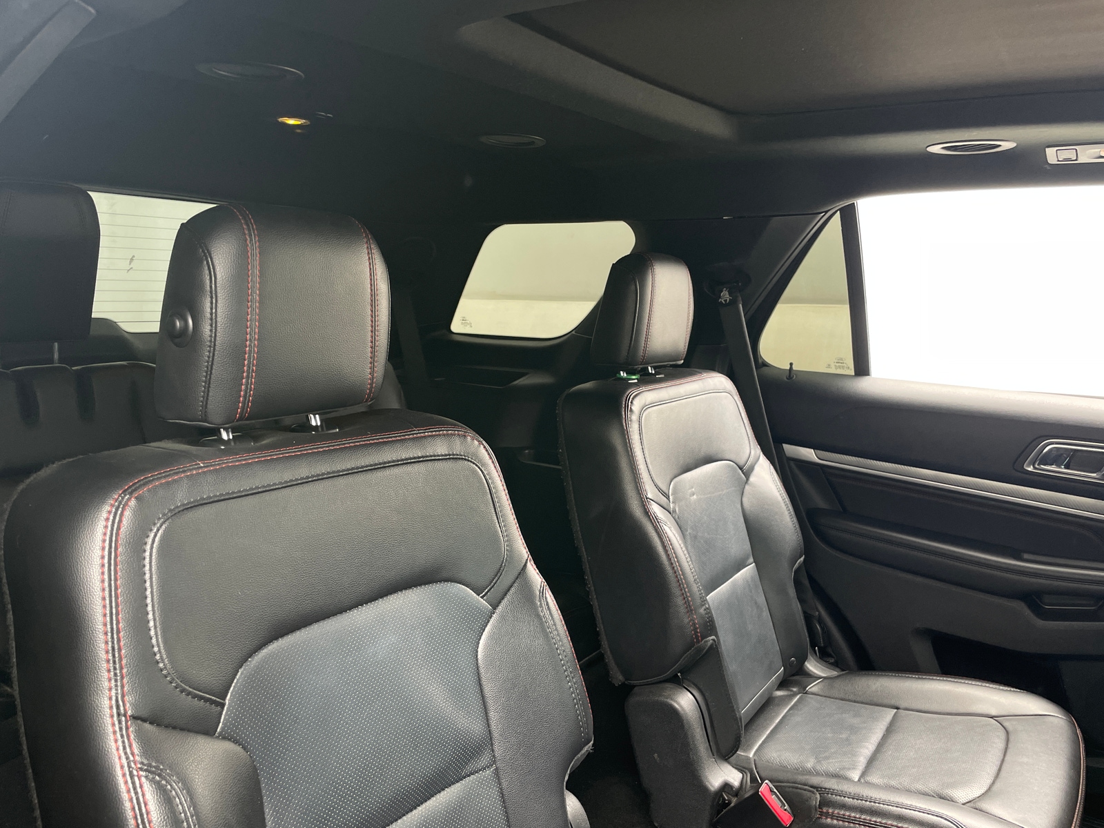 Thumbnail: 2017 Ford Explorer - 5