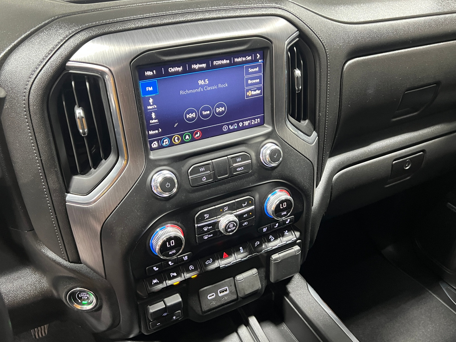 Thumbnail: 2020 GMC Sierra 1500 - 3
