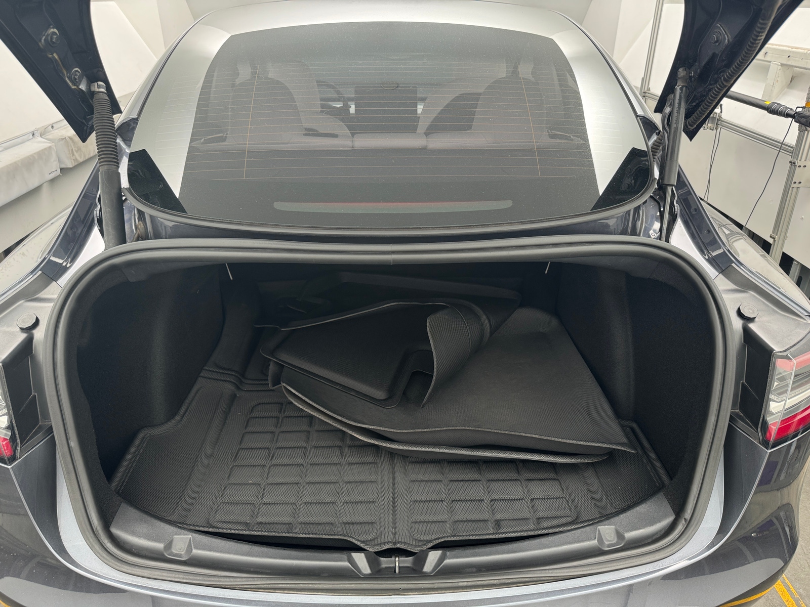 Thumbnail: 2021 Tesla Model 3 - 6