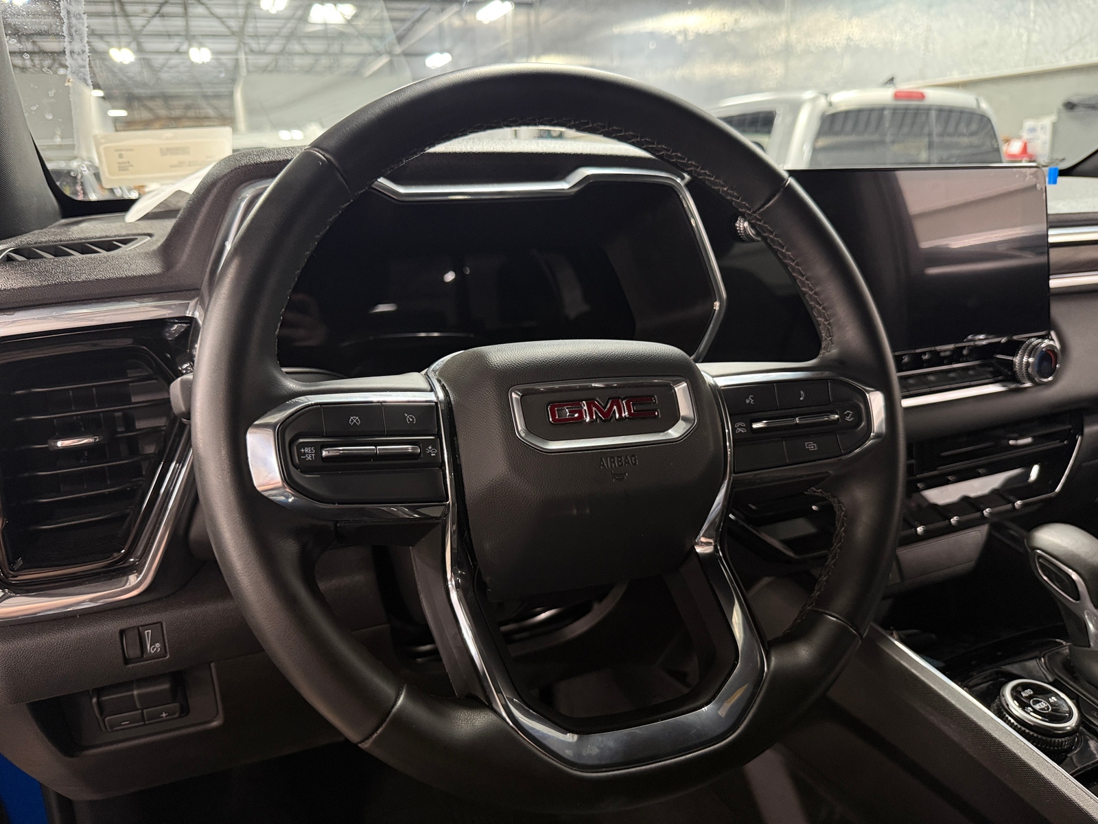 Thumbnail: 2024 GMC Canyon - 5