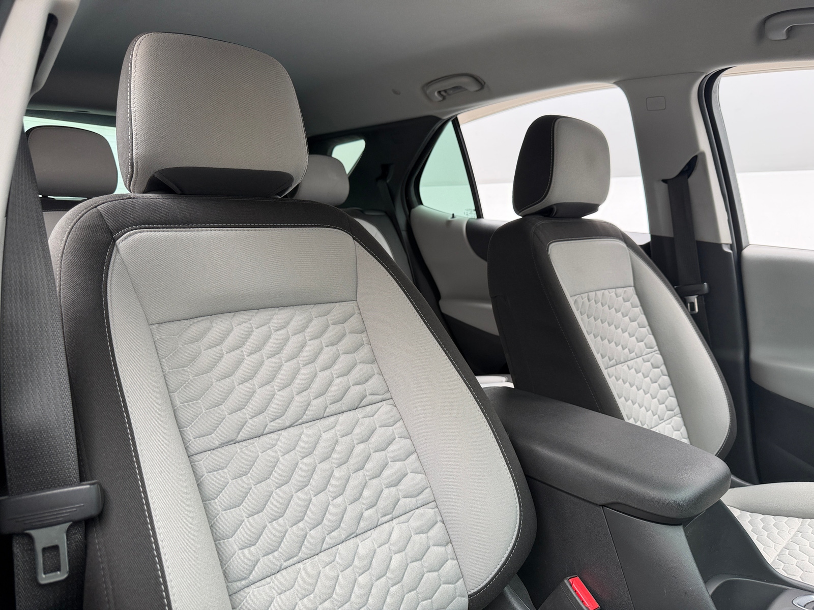 Thumbnail: 2020 Chevrolet Equinox - 2